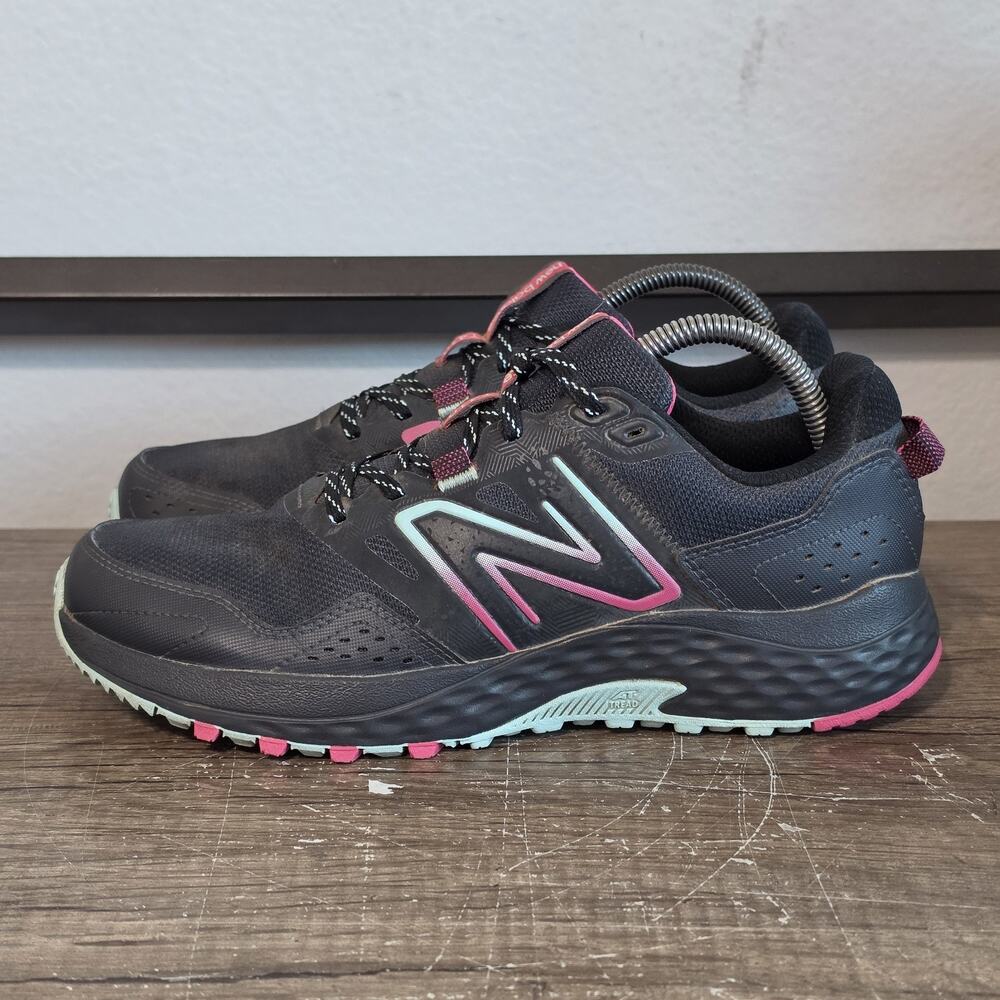 New Balance 410v8 Women's Athletic Trail Running Shoes Sneakers Size 10 Black